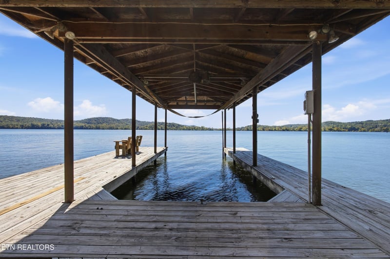 197 Hartford Village Way, Kingston, TN 37763