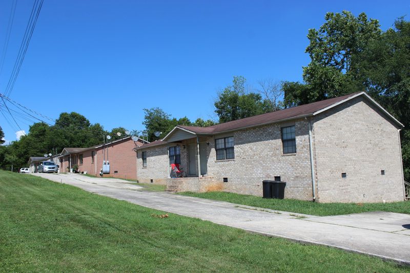 197 Lawson Mill Rd, Kingston, TN 37763