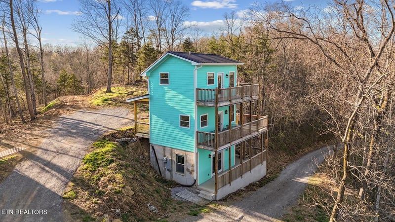 197 Ruth Ln, Sevierville, TN 37862