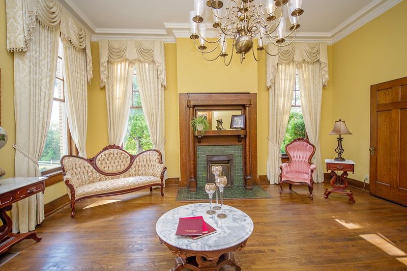 197 Scott Mansion Rd, Tellico Plains, TN 37385