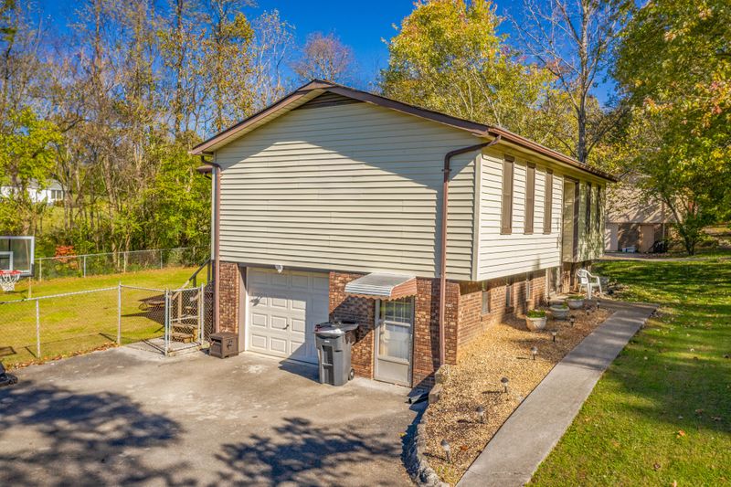 1974 Quail Hollow Rd, Morristown, TN 37814