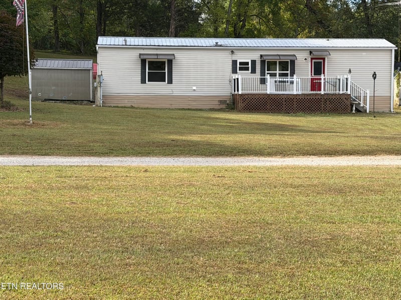 198 Crabtree Hollow Rd, Ten Mile, TN 37880