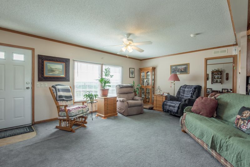 198 Donaldson Rd, Philadelphia, TN 37846