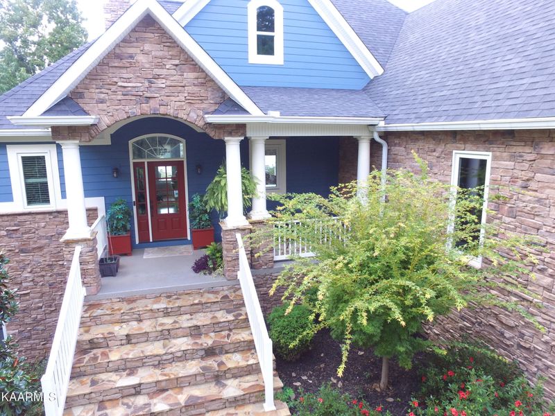 198 Dove Ct, Sharps Chapel, TN 37866