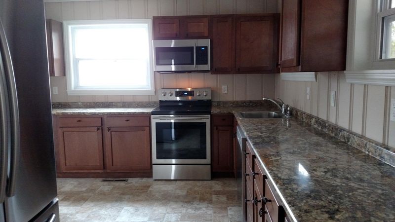198 Outer Dr, Oak Ridge, TN 37830