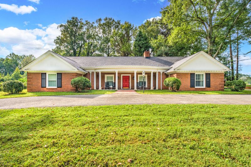 198 Trail End Ln, Harriman, TN 37748