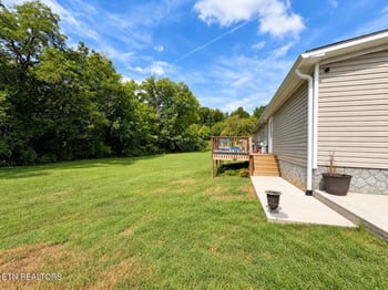 1980 Martel Rd, Lenoir City, TN 37772
