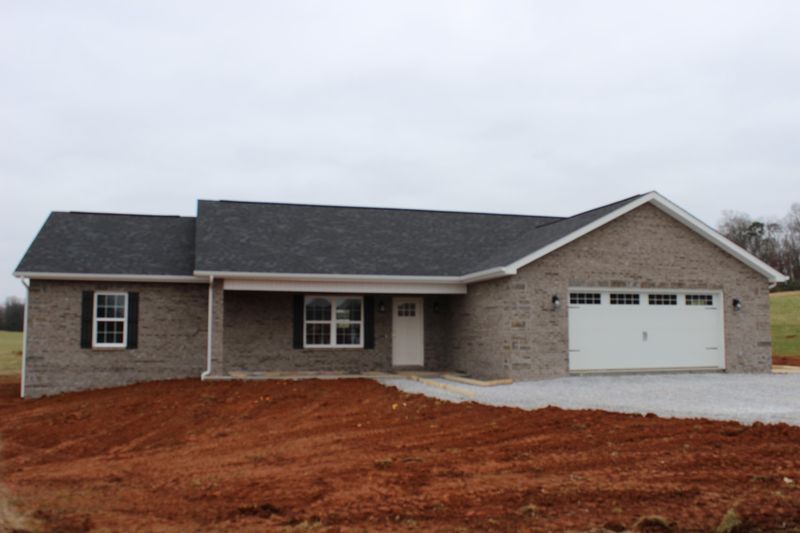 1985 Rays Gap Rd, Sevierville, TN 37876