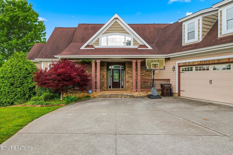 199 Kirk Cir, Madisonville, TN 37354