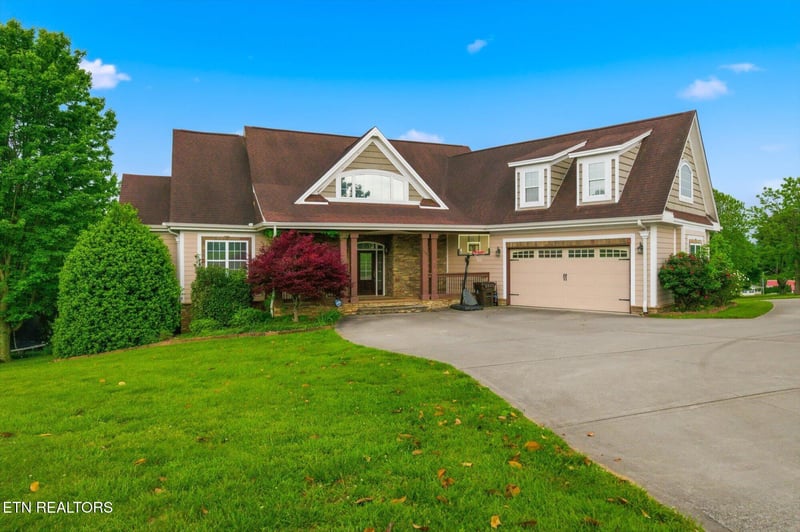 199 Kirk Cir, Madisonville, TN 37354