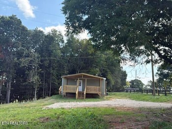 199 Lees Chapel Rd, Sweetwater, TN 37874