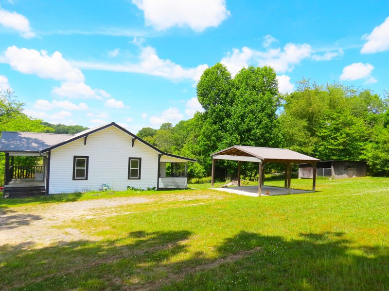 199 Long Hollow Rd, Clinton, TN 37716