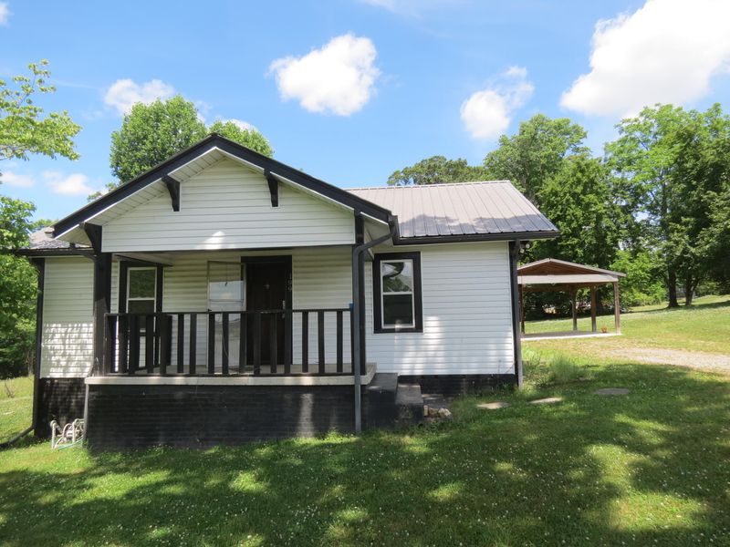 199 Long Hollow Rd, Clinton, TN 37716