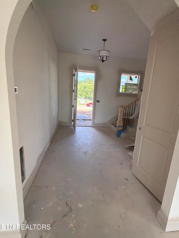 199 Poppy Pl, Lenoir City, TN 37772