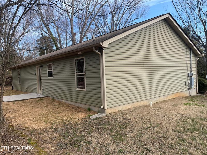 199 Sutton Ln, Knoxville, TN 37909