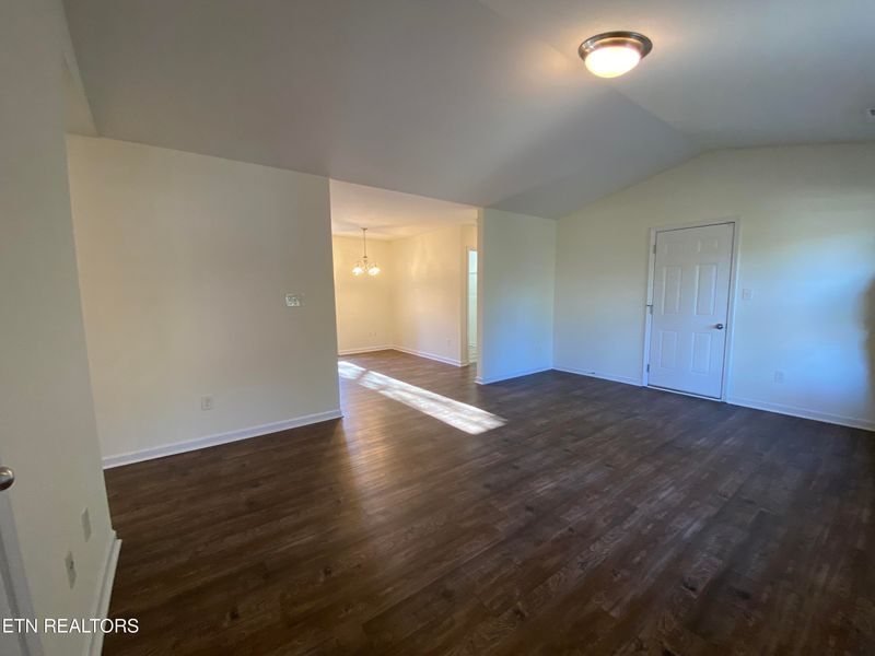199 Sutton Ln, Knoxville, TN 37909