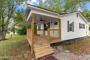 1992 Watkins Rd, Loudon, TN 37774