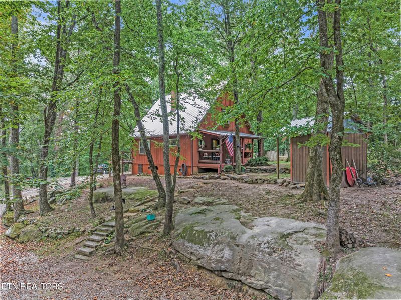 2 Florida Ave #2, Crossville, TN 38572