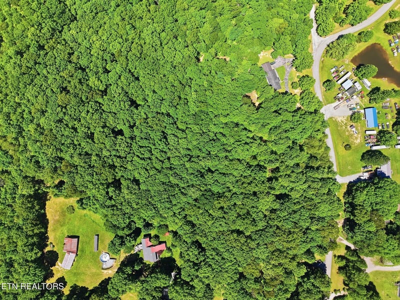 2.6AC High Rock Loop, Monterey, TN 38574