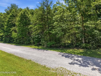 2.6AC High Rock Loop, Monterey, TN 38574