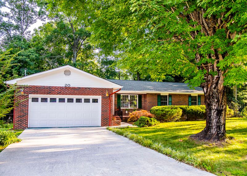 20 Black Oak Cir, Fairfield Glade, TN 38558