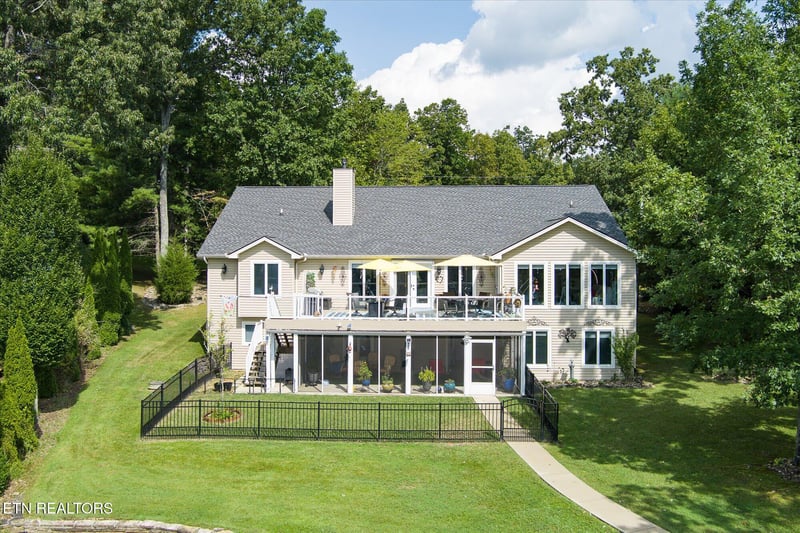 20 Victoria Way, Crossville, TN 38558