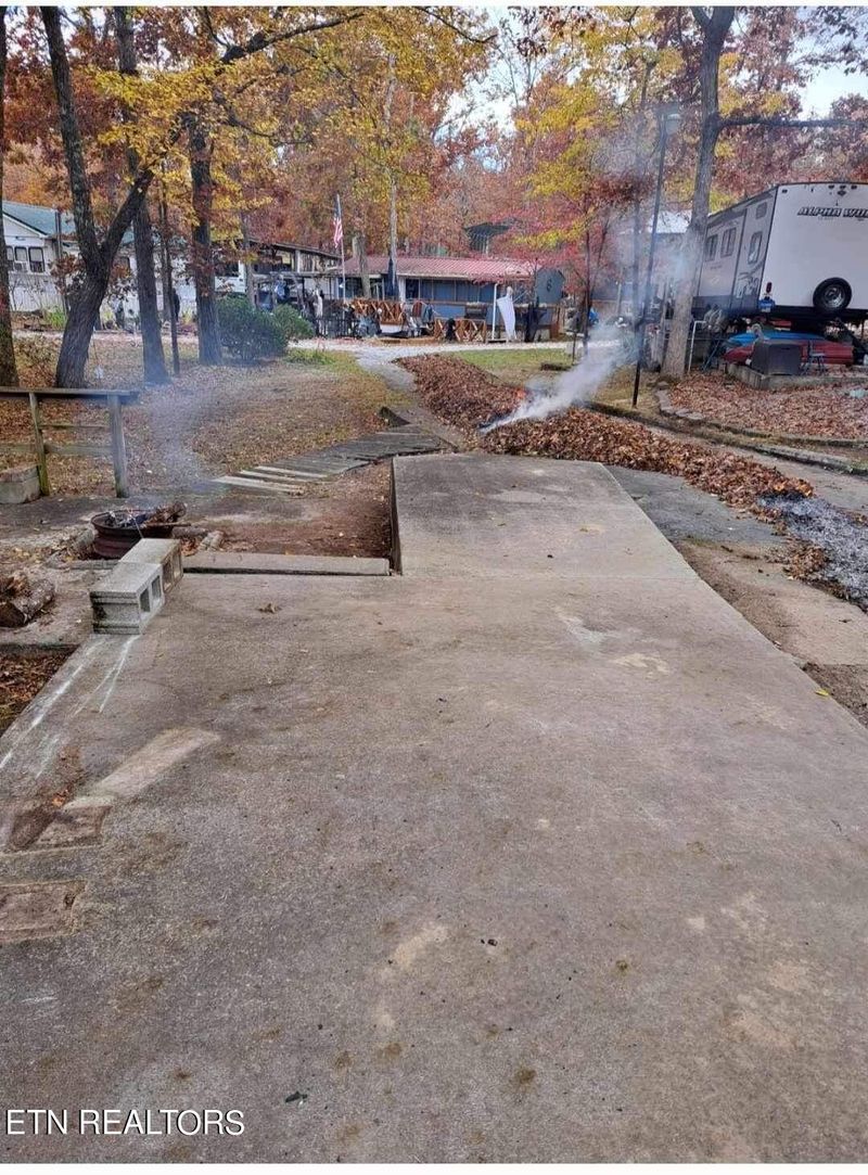 200 - 159 Honeysuckle Rd & Laurel Pt, Crossville, TN 38571
