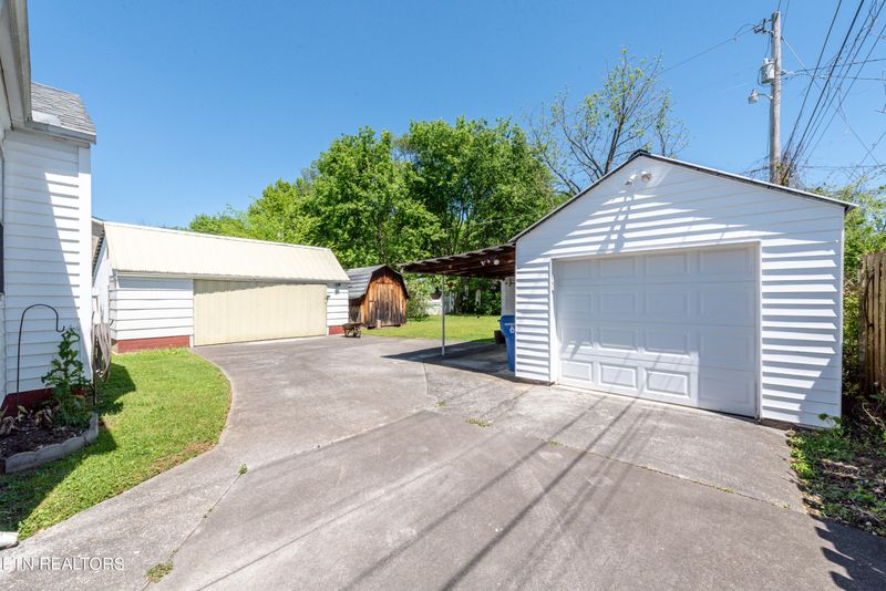 200 Boxwood Ave, Alcoa, TN 37701