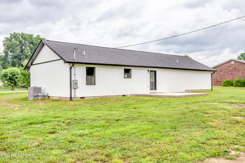 200 Farris Cir, Lafollette, TN 37766