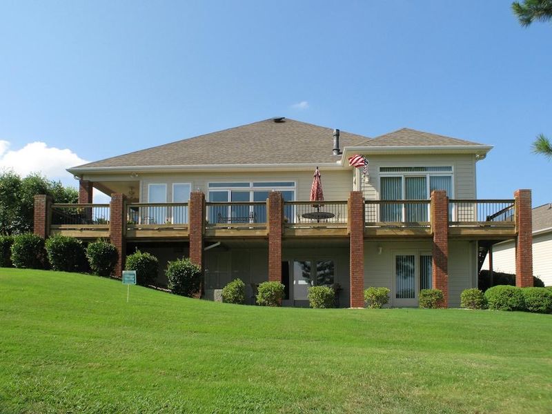200 Gusti Ln, Loudon, TN 37774
