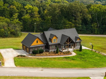 200 James Ridge Rd, Loudon, TN 37774