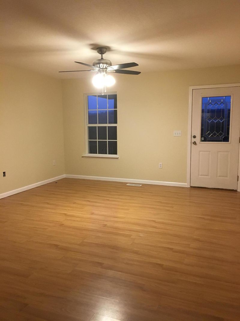 200 Lake Dr, Loudon, TN 37774