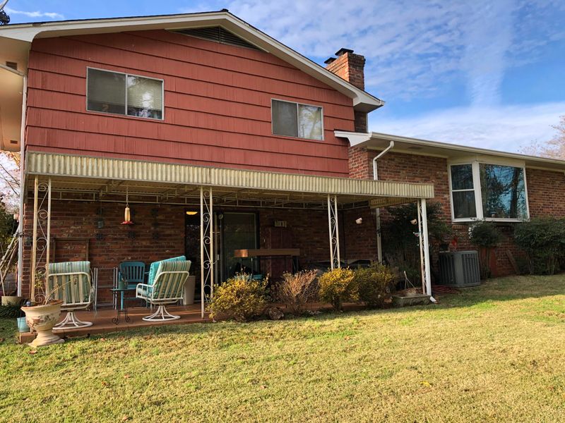 200 Madora Dr, Powell, TN 37849