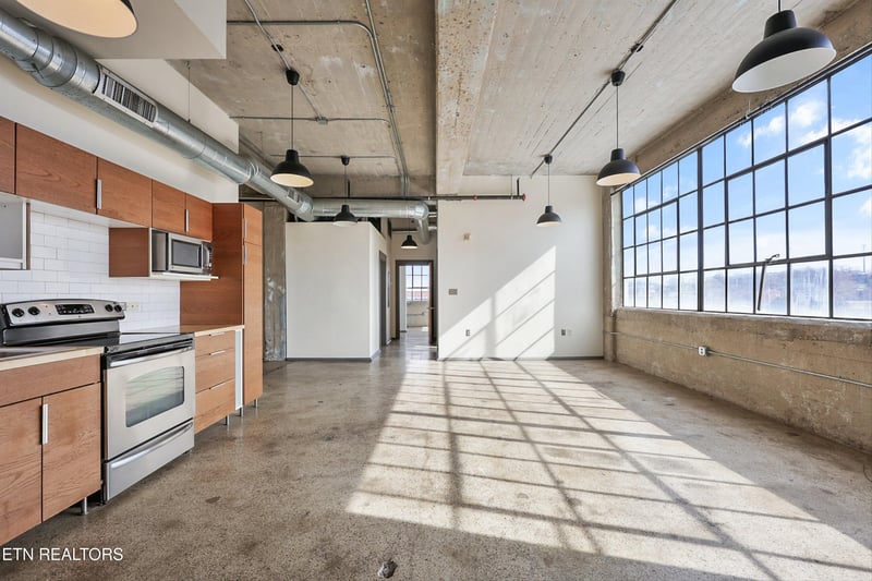 200 W Jackson Ave #506, Knoxville, TN 37902