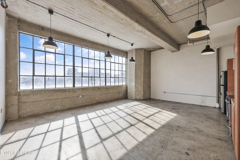 200 W Jackson Ave #506, Knoxville, TN 37902