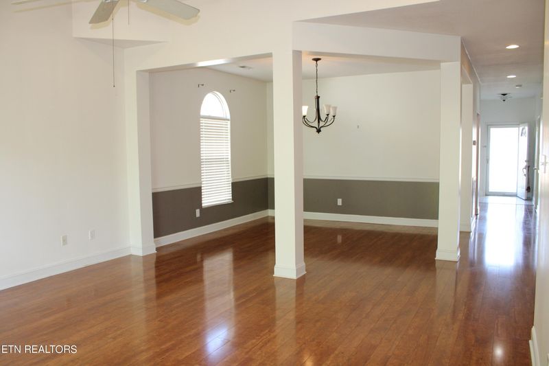 200 Willington Pl, Loudon, TN 37774