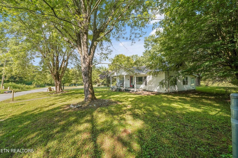 200 Wilson Station Rd, Madisonville, TN 37354