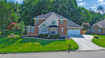 2000 Cascade Falls Ln, Knoxville, TN 37931