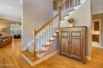 2000 Cascade Falls Ln, Knoxville, TN 37931