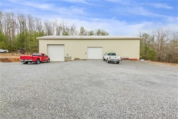 2000 Prospect Church Rd, Loudon, TN 37774