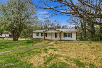 2001 Wayne Cir, Maryville, TN 37804