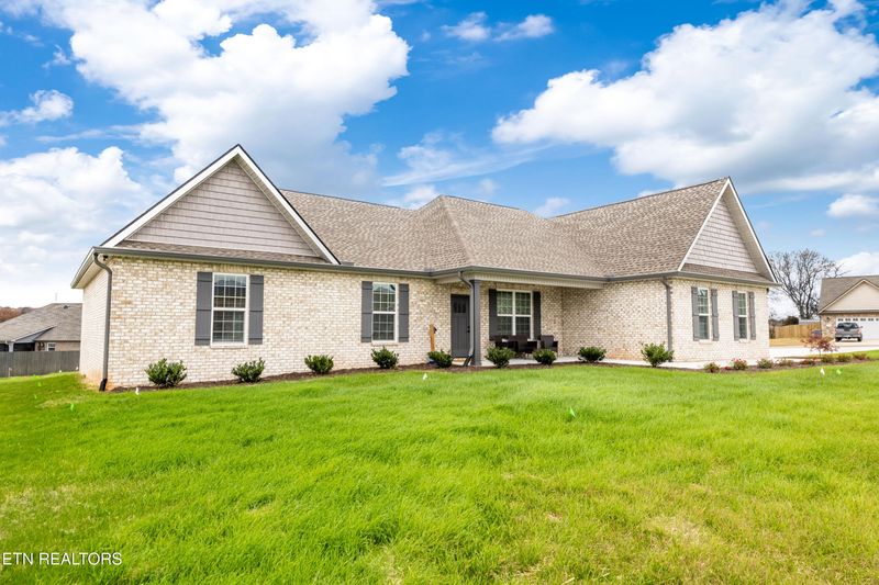 2003 Griffitts Mill Cir, Maryville, TN 37803