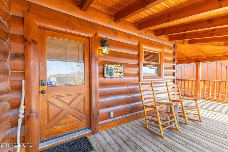 2004 Cougar Crossing Way, Sevierville, TN 37876