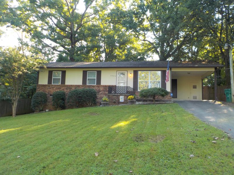2004 Highland Rd, Maryville, TN 37801