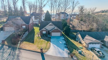 2005 Infinity Ln, Sevierville, TN 37876