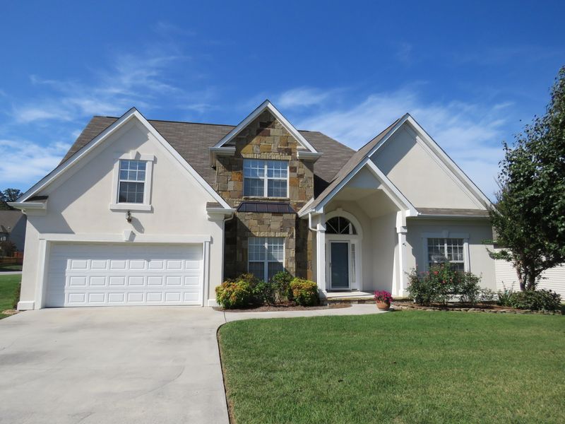 2005 Saint Gregorys Ct, Knoxville, TN 37931