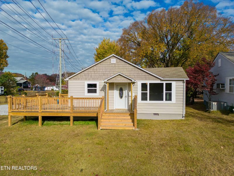 2007 Albert Ave, Knoxville, TN 37917