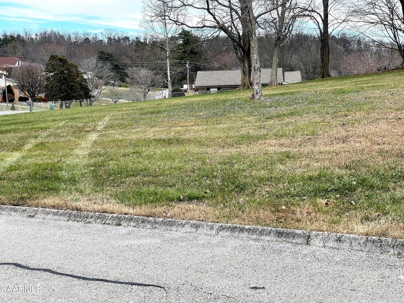 2008 Crockett Ridge Rd, Morristown, TN 37814