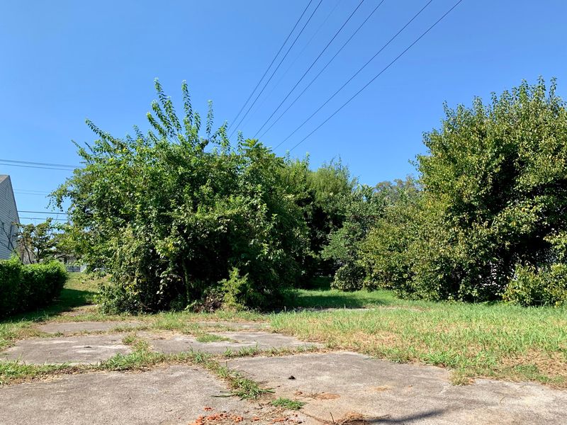 2008 Washington Pike, Knoxville, TN 37917