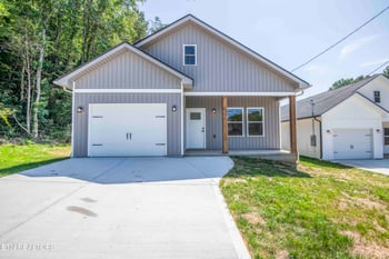 2008 Woods Smith Rd, Knoxville, TN 37921